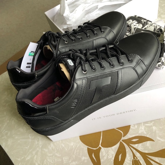 toms darth vader shoes